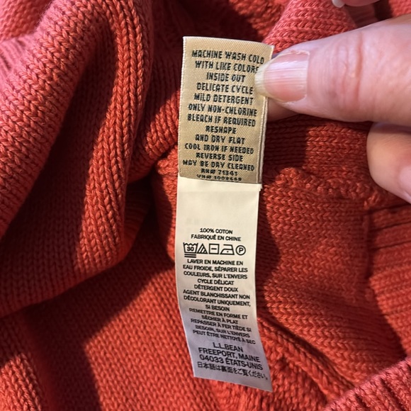 NWT L.L. Bean Double L V-Neck Tunic some cable design Sweater M Reg Mineral Red - Picture 10 of 14